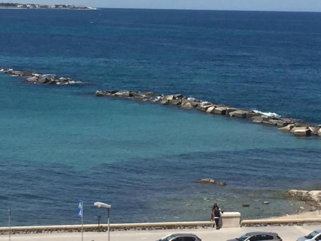 شقة La Mia Terrazza Sul Mare - Mared'Amare باري المظهر الخارجي الصورة