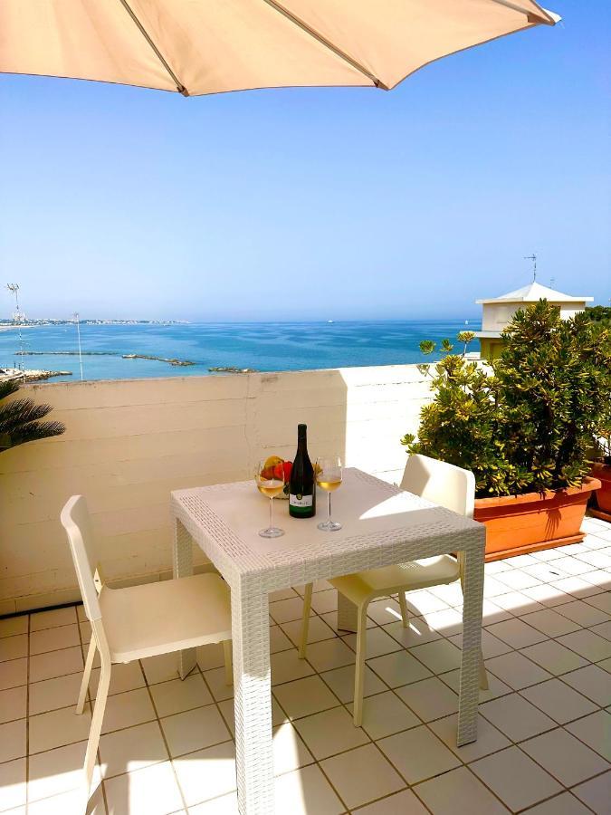 شقة La Mia Terrazza Sul Mare - Mared'Amare باري المظهر الخارجي الصورة